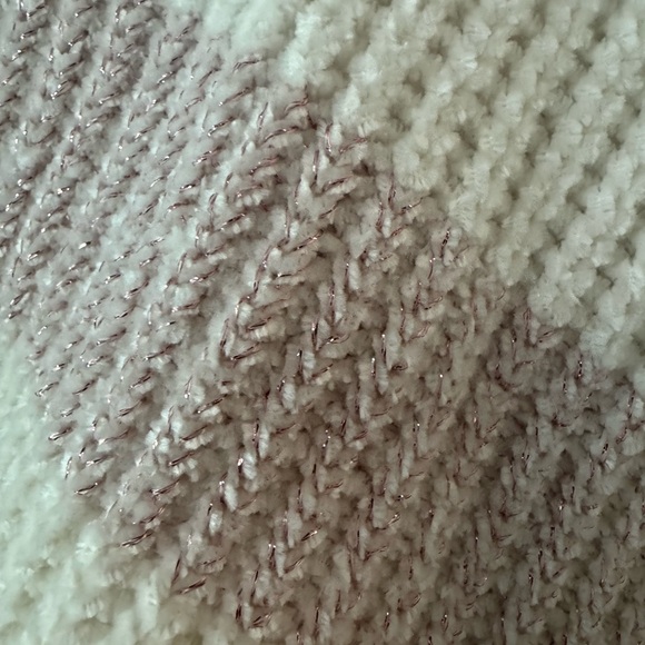 Crop sweater - Picture 2 of 2